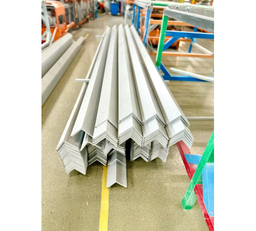 Уголок композитный стеклопластиковый 40x40x4 купить в Мозыре  